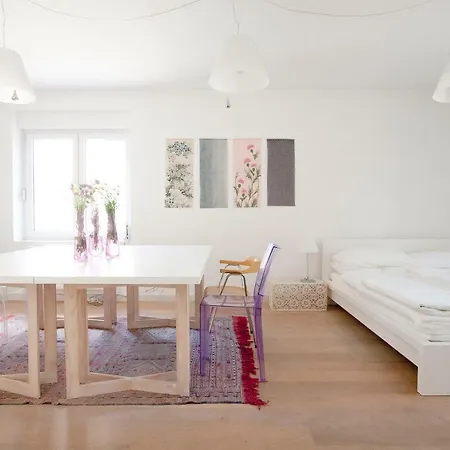Emonska Design Studio